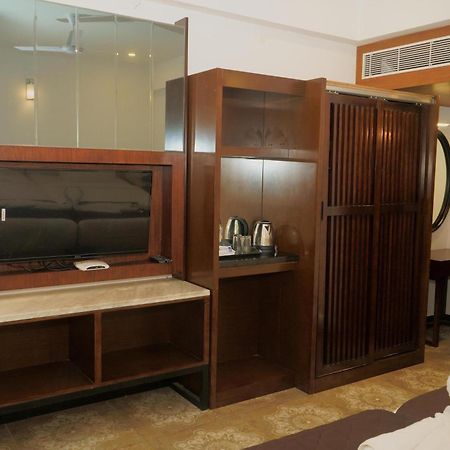 Geo Hotel Пондичерри Экстерьер фото